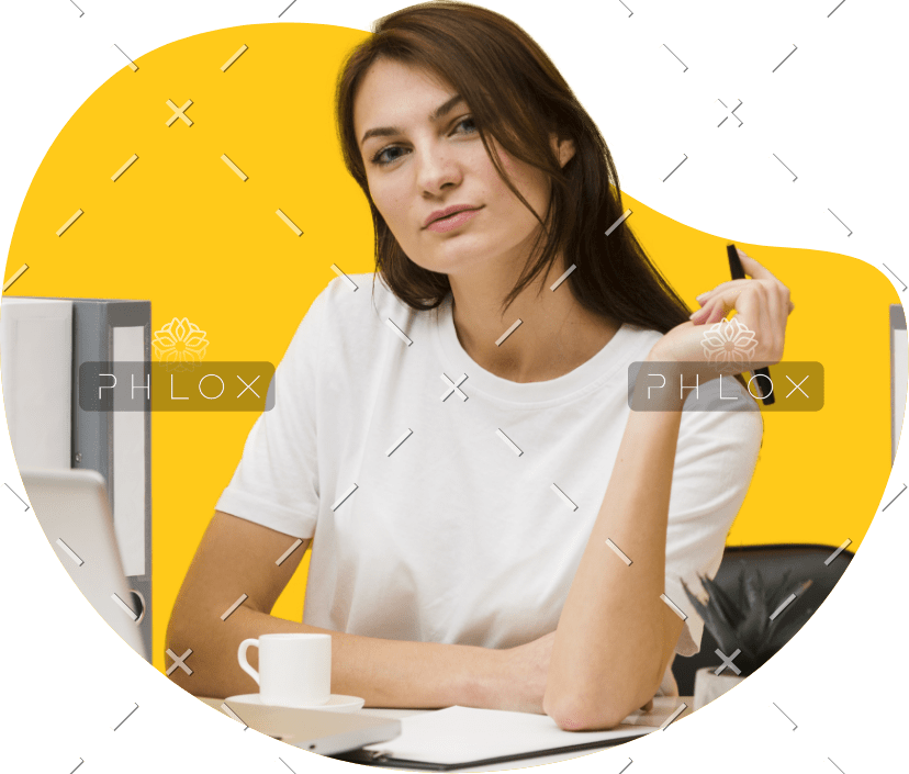 demo-attachment-572-Group-762